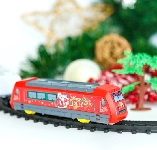 Kersttrein op batterijen met licht en muziek