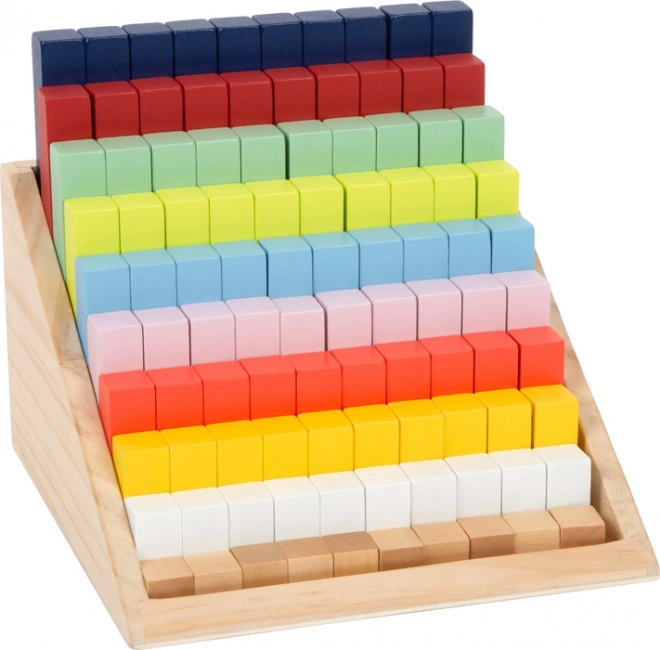 Educatieve houten wiskundeblokken in een box