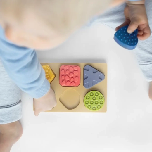 Vormen leren op een speelse manier