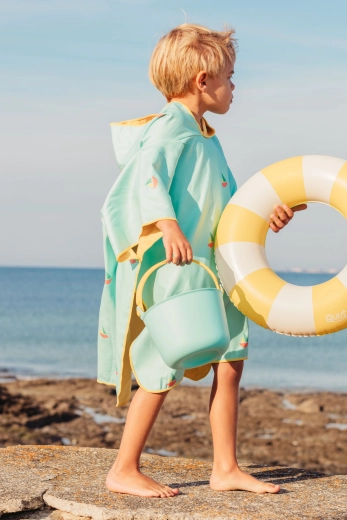 Quut kinderstrandponcho met capuchon Banana Blue