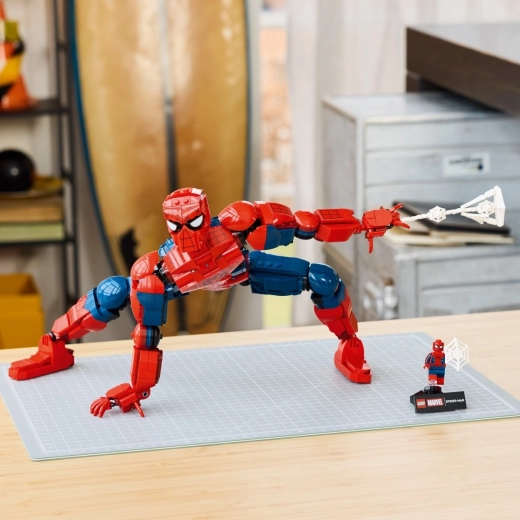 Volledig verstelbare Spider-Man van 36 cm hoog