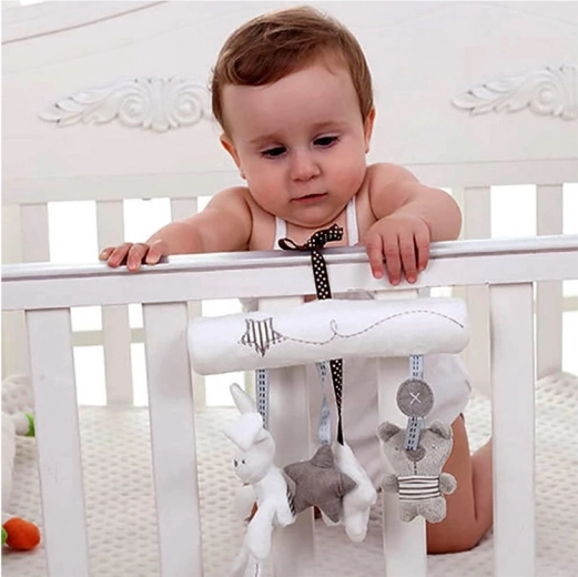 Eenvoudige bevestiging aan kinderwagen en wieg