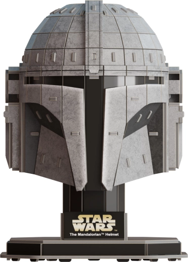 Gedetailleerde Mandalorian-helm op standaard
