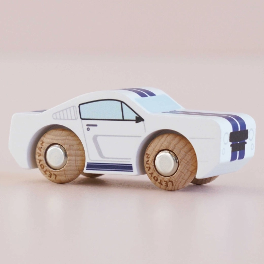 Le Toy Van houten autootje Maverick GT95