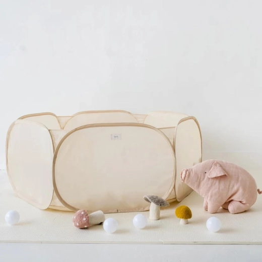 Zacht, waterafstotend materiaal van gerecycled polyester
