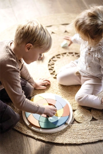 Creatief spel geïnspireerd door Montessori