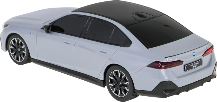 Realistische uitvoering van de BMW i5