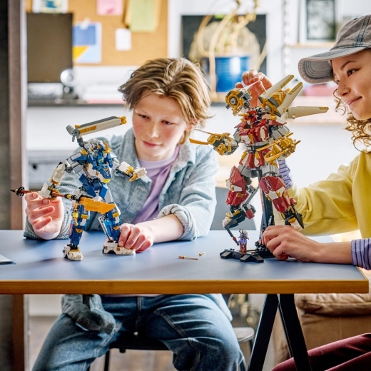 Verwisselbare wapens, armen en transformatie van personages