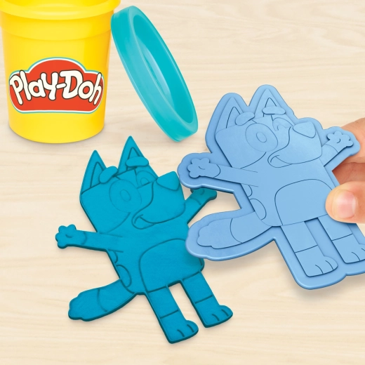 Personages Bluey en Bingo met een paar afdrukken