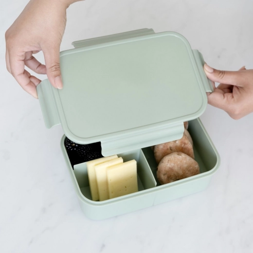 Drie vakjes voor overzichtelijk inpakken van snacks