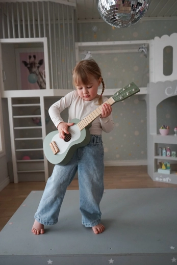 6 snaren voor de eerste muzikale ontdekkingen