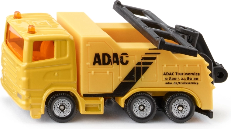 Gedetailleerde afwerking met ADAC-logo