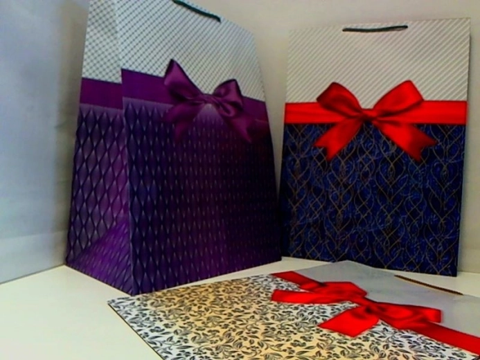 Decoratieve cadeautas T-17L