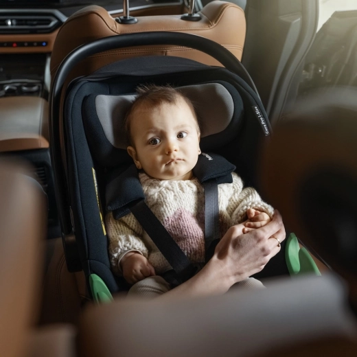 Veiligheid volgens i‑Size met 5‑puntsgordel