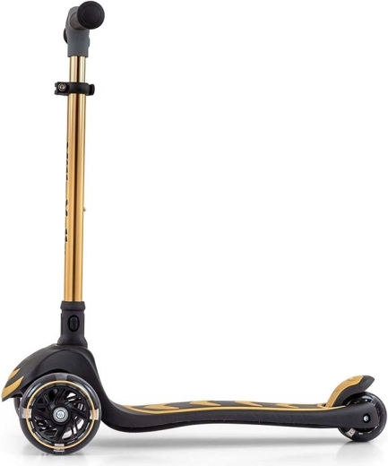 Groeit mee dankzij verstelbaar stuur