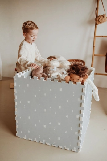 U vouwt het tot een box of huisje