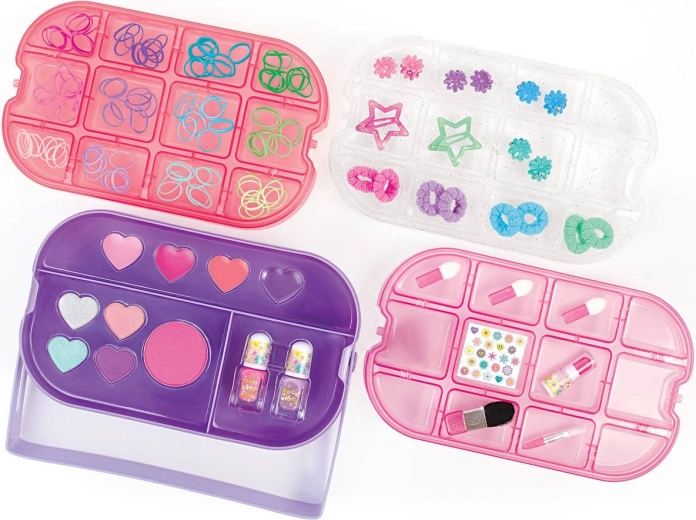 Haaraccessoires en nageldecoratie