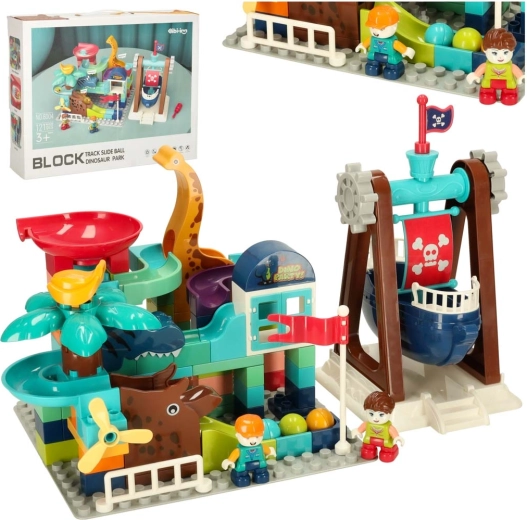 Creatief doolhof voor kinderen met dinosaurussen