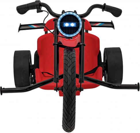 Kinderrit op driftende fiets rood