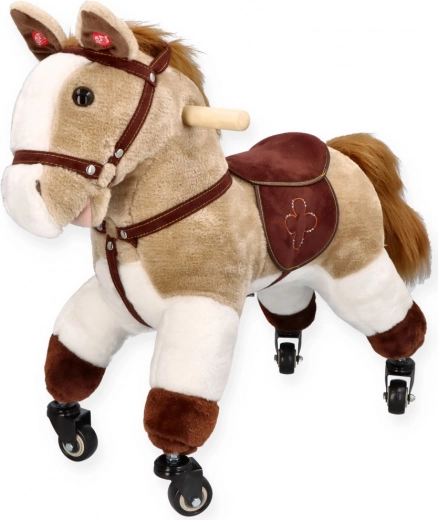 Beige paardje op wieltjes