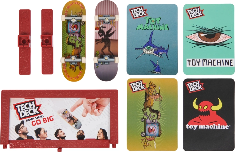 Twee fingerboards met TOY MACHINE-graphics