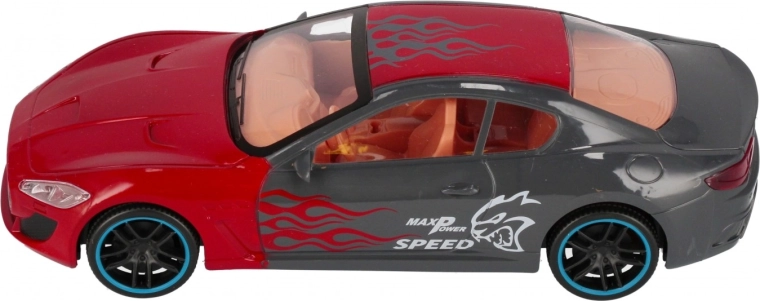 Sportief design en gedetailleerde afwerking