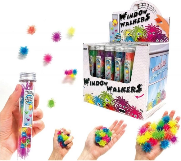 Gelbeestjes die langs glas kruipen