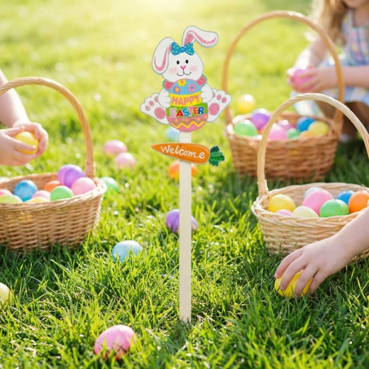 Paashaas op prikstok met eitje 70 cm