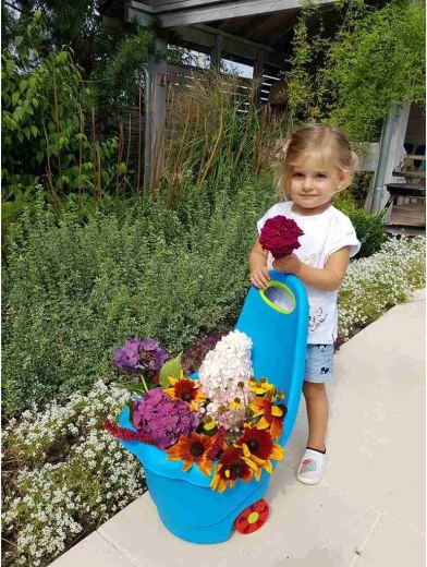 Plezier en leren in de tuin en in de zandbak