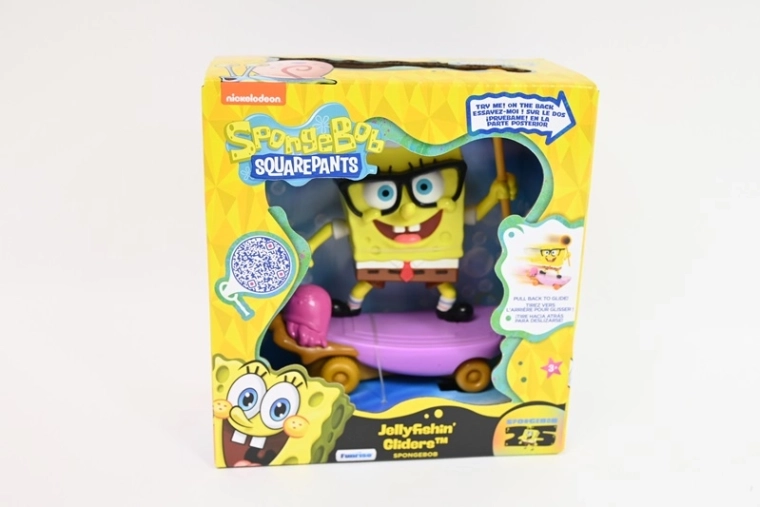 SpongeBob SquarePants-figuur op skateboard met kwal