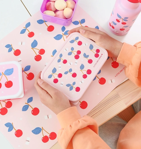Schattig kersendesign voor een zoete set