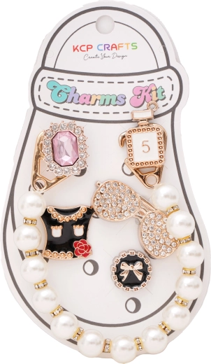 Set decoratieve accessoires voor slippers – parfum, bril en parelketting