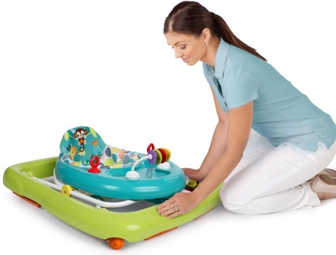 Groeït met het kind en is gemakkelijk op te bergen