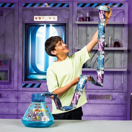 Laboratorium in een kolf en wateronthulling