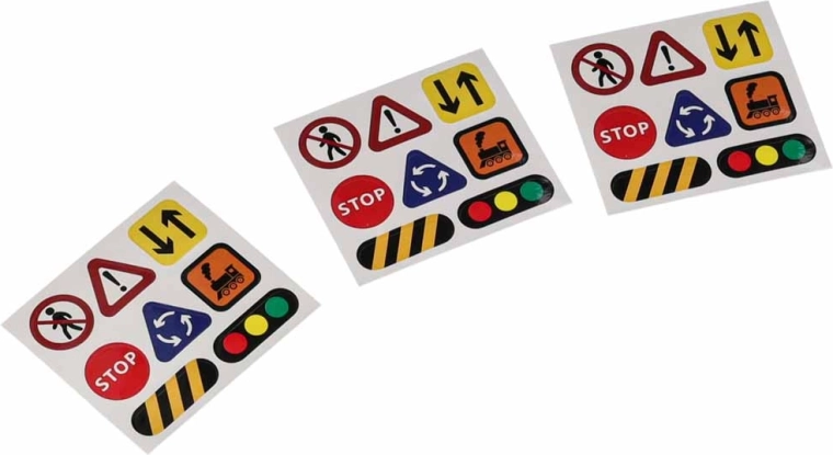 Verkeersborden en stickers voor realistisch spel