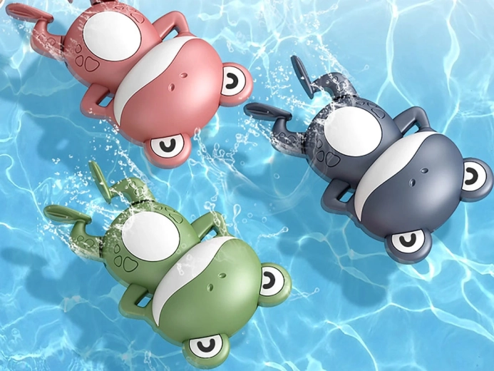 Beweegt over het wateroppervlak