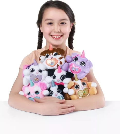 Pluchen hondje met een eenhoornhoorn