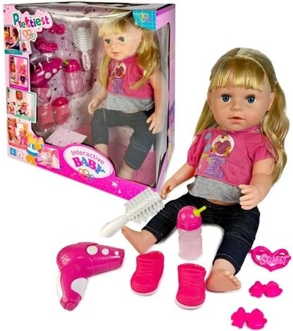 Kinderpop meisje met accessoires