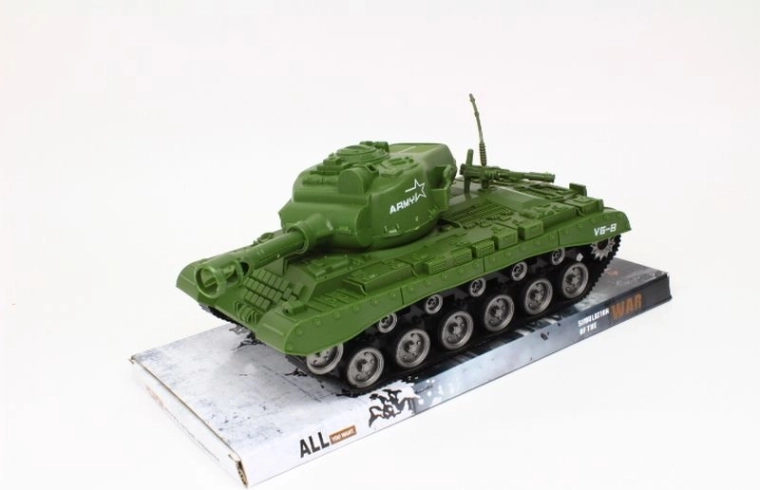 Tank met terugtrekaandrijving op transportplatform