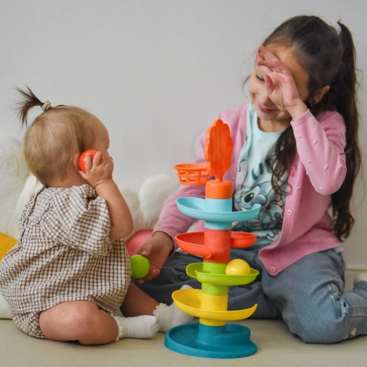 Rammelende knikkers voor zintuiglijk spel