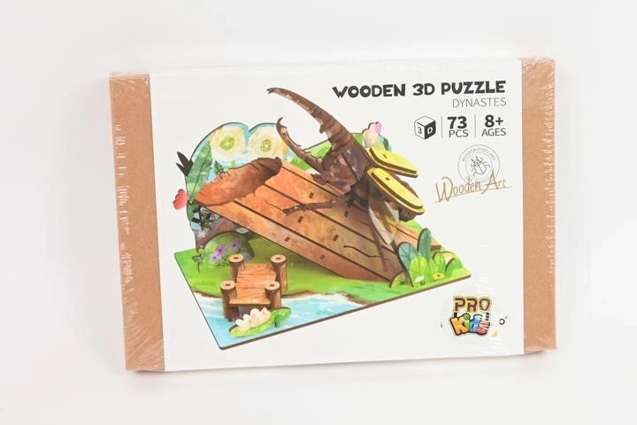 3D houten puzzel kever op een boom