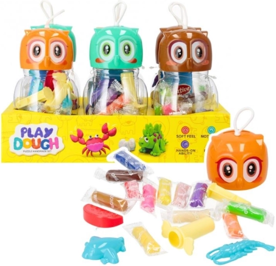 Boetseerklei met accessoires uil