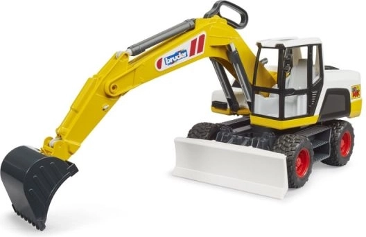 Bruder XE 5000-wielgraafmachine op schaal 1:16