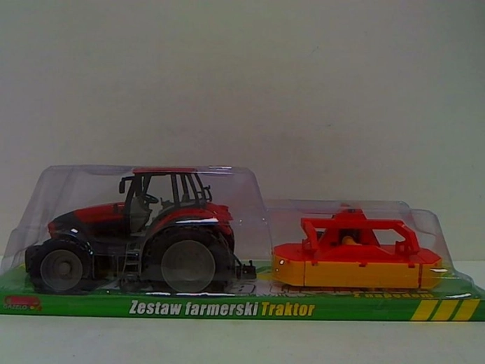 Tractor met landbouwmachine