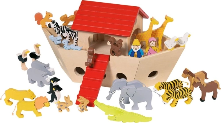 Houten ark van Noach met dieren