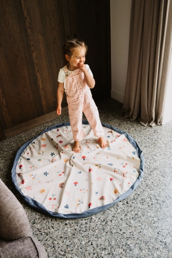 Groot oppervlak van 140 cm voor comfortabel spelen