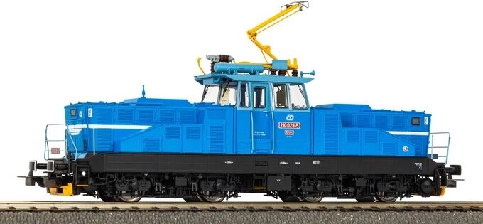Piko elektrische locomotief BR 210 ČD tijdperk VI met geluidsdecoder