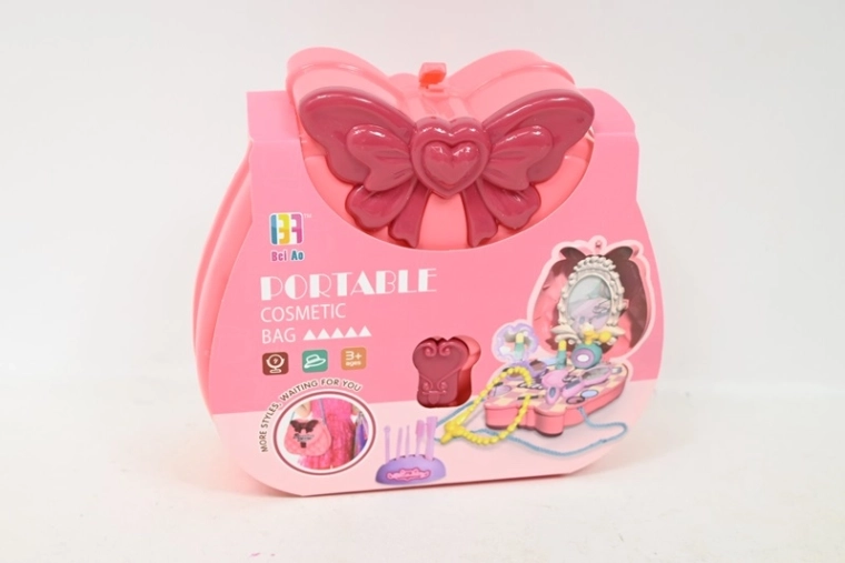 Verkleed- en beautyset in roze handtas