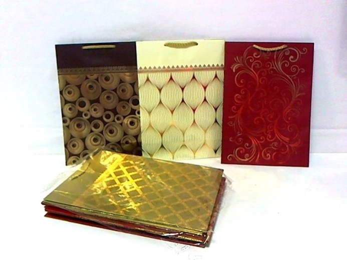 Decoratieve geschenktas Avantgarde T-2 met goudfolie-effect