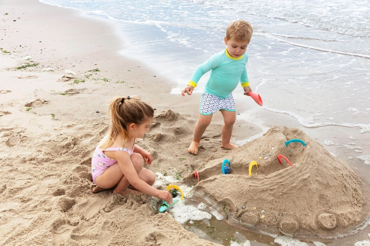 Quut strandspel Ringo – set met 6 ringen en bal